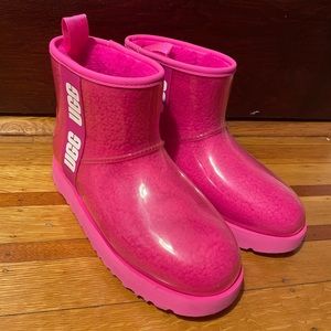 UGG Women’s Classic Clear Mini Boot